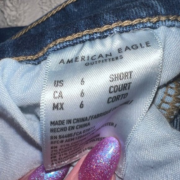 American Eagle Outfitters, distressed hi-rise jegging, size 6 short - Picture 4 of 5